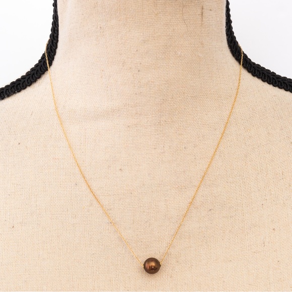 Minimalist floating pearl necklace chocolate pearl 14K choker chain necklace - Picture 2 of 16